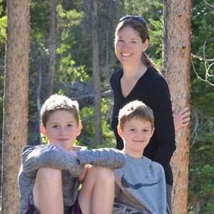 Meet your Posher, Dana